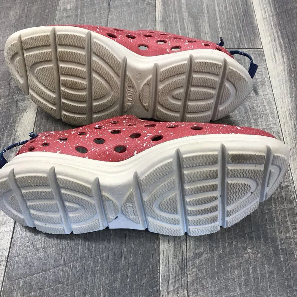KANE RED SPECKLE PRINT REVIVE SHOE 9